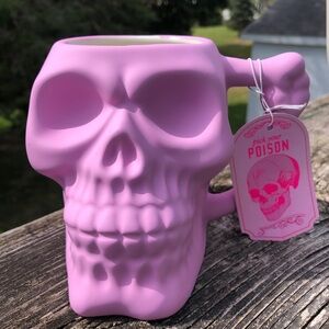Skull mug